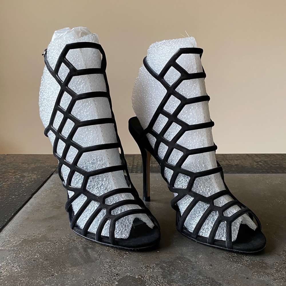 NWT Steve Madden Black Cage Heels 7.5 Women's